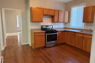 231 Allen St, New Bedford, MA 02740 - Photo 2