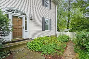 600 East St, Dedham, MA 02026 - Photo 4