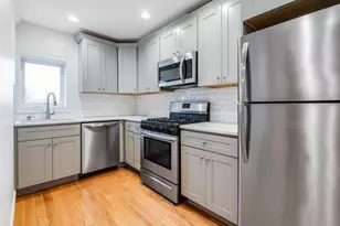 14 Pompeii St, Boston, MA 02119 - Photo 2