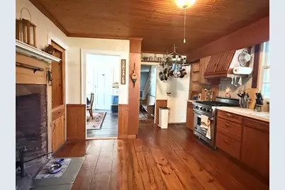 334 Elm Street, West Springfield, MA 01089 - Photo 10