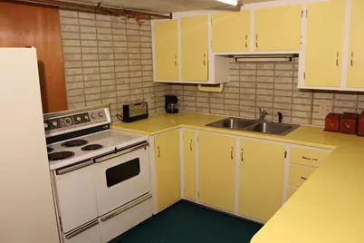 4 Thomas Hill Rd, Millbury, MA 01527 - Photo 20