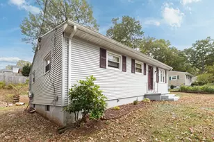 101 Regal St, Springfield, MA 01118 - Photo 26