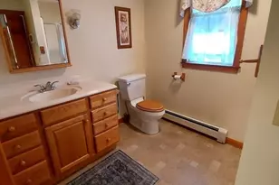 391 Clarkson St, Fall River, MA 02724 - Photo 22