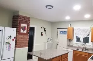 44 Clark St, Lynn, MA 01902 - Photo 2