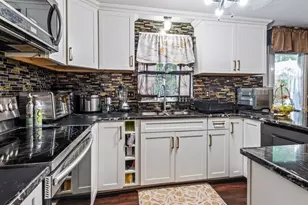 69 Bear Hill Rd, Gardner, MA 01440 - Photo 6