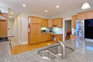 11 Oakland St, Lexington, MA 02420 - Photo 12