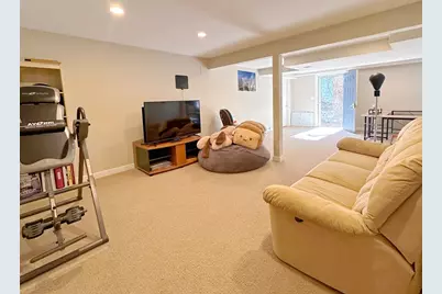 11 Oakland St, Lexington, MA 02420 - Photo 38