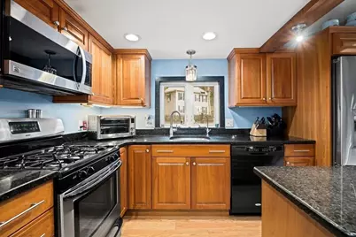 7 Lawson Ave, Lancaster, MA 01523 - Photo 8