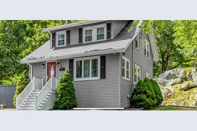 27 Park, Saugus, MA 01906 - Photo 1