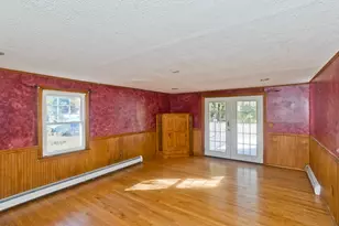 90 Anson St, Chicopee, MA 01020 - Photo 18