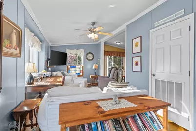 252 Newbury #1, Peabody, MA 01960 - Photo 4