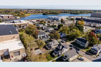 81 Sylvia St, New Bedford, MA 02745 - Photo 24