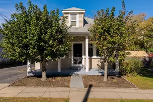 81 Sylvia St, New Bedford, MA 02745 - Photo 2