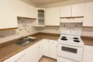 3920 Mystic Valley Pkwy, Medford, MA 02155 - Photo 6