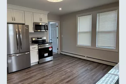 13 Ethel St, Blackstone, MA 01504 - Photo 4