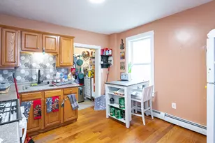 17 Arlington St, Haverhill, MA 01830 - Photo 4
