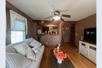 41 Tilton St, New Bedford, MA 02740 - Photo 16