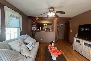 41 Tilton St, New Bedford, MA 02740 - Photo 16