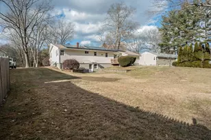 7 Pleasant St, Grafton, MA 01519 - Photo 26