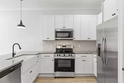 843 Main Street #104, Clinton, MA 01510 - Photo 4