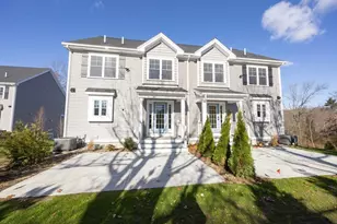 56 Baltic St, Attleboro, MA 02703 - Photo 2