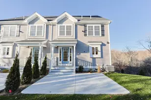 58 Baltic St, Attleboro, MA 02703 - Photo 2