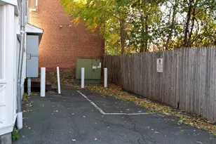 43 Center St, Northampton, MA 01060 - Photo 18