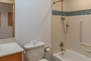 43 Center St, Northampton, MA 01060 - Photo 10