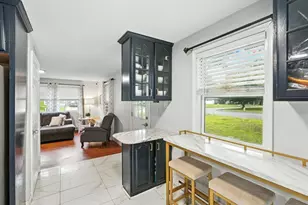 381 N Brook Rd, Springfield, MA 01119 - Photo 16