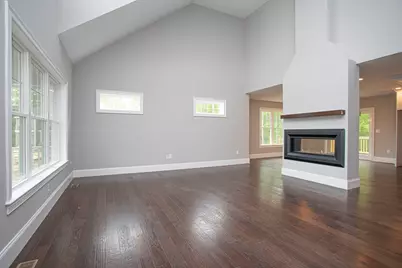 37 Metacomet Rd #37, West Bridgewater, MA 02379 - Photo 6