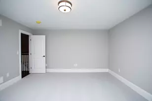 37 Metacomet Rd, West Bridgewater, MA 02379 - Photo 18