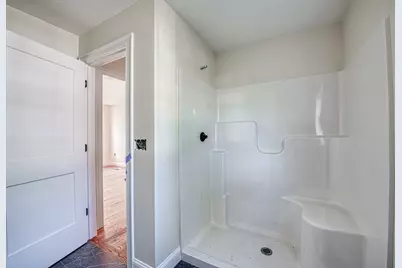 7 N Winnifred Rd, Brockton, MA 02301 - Photo 26