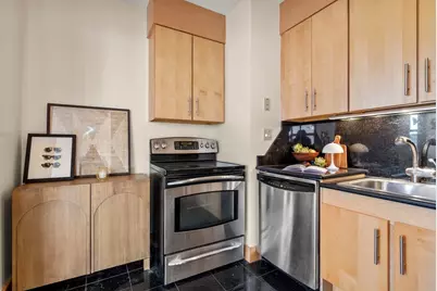 42 Beach Street #9D, Boston, MA 02111 - Photo 6