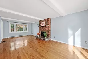 194 Paine St, Bellingham, MA 02019 - Photo 10