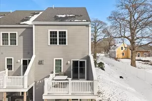 101 Washington St, East Bridgewater, MA 02333 - Photo 4