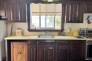 22 Lakeshore Dr, Wayland, MA 01778 - Photo 10