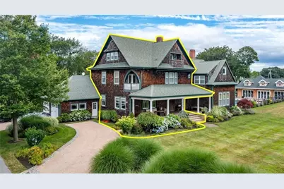 7 Gibson Ave. #7, Narragansett, RI 02882 - Photo 1