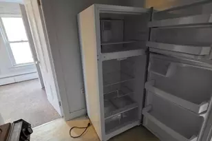 175 Rock St, Fall River, MA 02720 - Photo 4