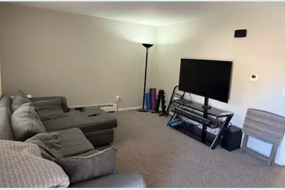 26 Frank St #26, Dracut, MA 01826 - Photo 4