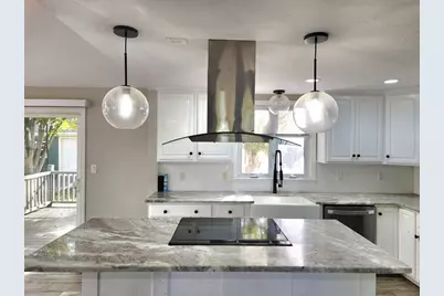 42 Ancona Rd, Worcester, MA 01604 - Photo 16