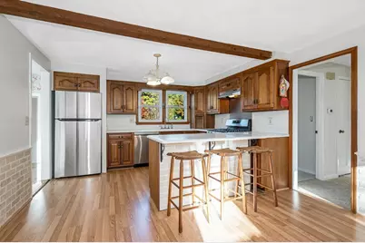 18 Beech St, Townsend, MA 01469 - Photo 4