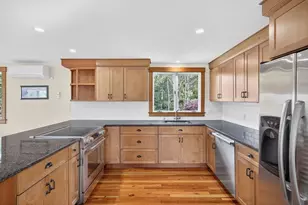 45 Haynes Ave, Falmouth, MA 02540 - Photo 18