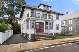 137 Thacher St, Milton, MA 02186 - Photo 2