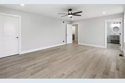 312 Old Westport Rd, Dartmouth, MA 02747 - Photo 14