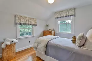 38 Norwich Cir, Medford, MA 02155 - Photo 16