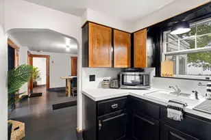 168 Greene St, North Andover, MA 01845 - Photo 8