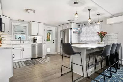 176 Marlborough Rd, Salem, MA 01970 - Photo 6