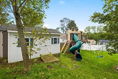 176 Marlborough Rd, Salem, MA 01970 - Photo 40