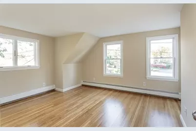303 Middle St, Weymouth, MA 02189 - Photo 16