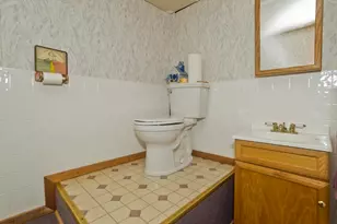 73 Amherst St, Granby, MA 01033 - Photo 22